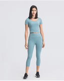 Women's tight O neck smooth fabric T-shirt