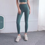 hot women in yoga pants