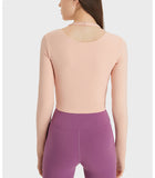 Trendy Halter-Neck Long-Sleeve Yoga Top – Sculpting, Ultra-Soft, and Fashion-Forward