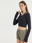 Trendy Halter-Neck Long-Sleeve Yoga Top – Sculpting, Ultra-Soft, and Fashion-Forward