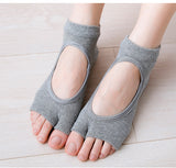 Pilates Non-slip Hole Instep Yoga Socks with Finger(3 Pairs,Random Colors)