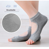 Pilates Non-slip Hole Instep Yoga Socks with Finger(3 Pairs,Random Colors)